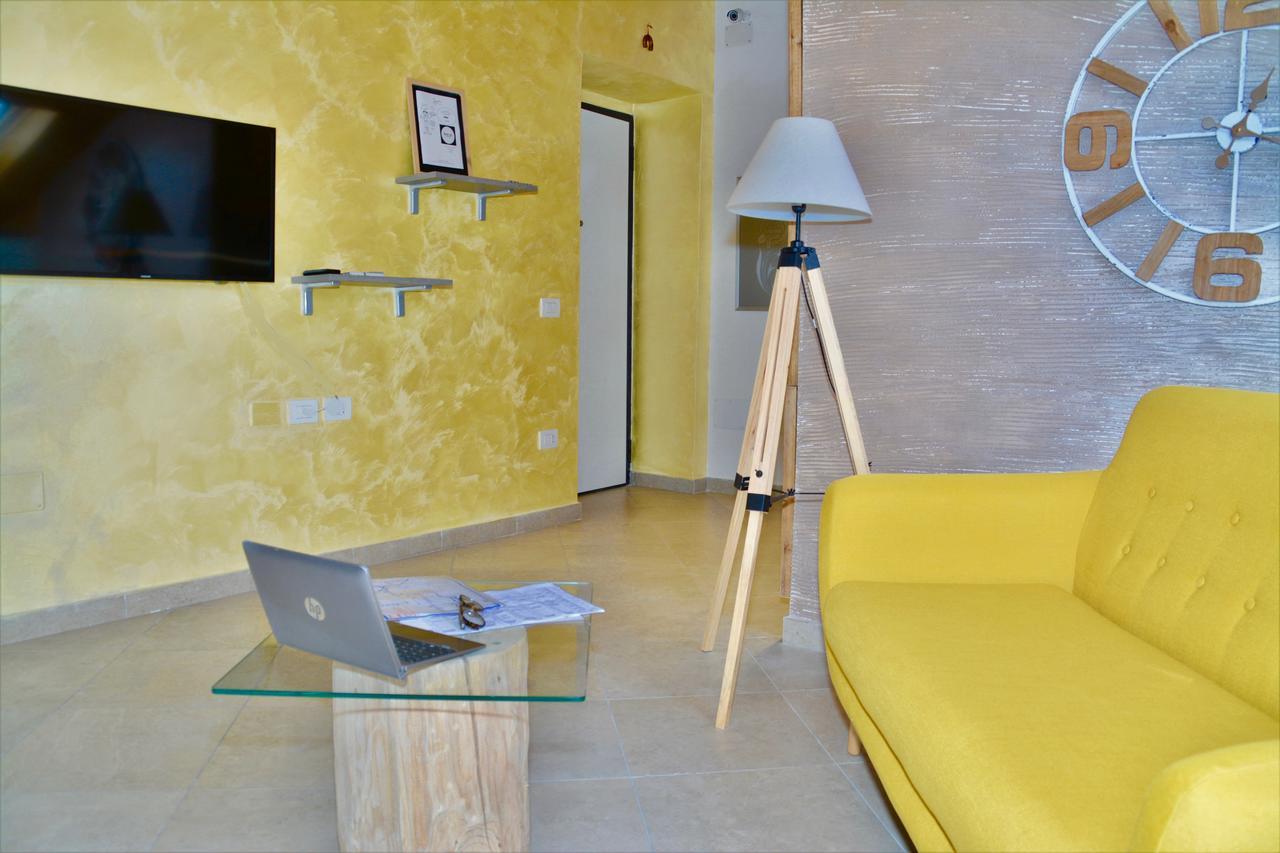 Bed & Breakfast La Mansarda Napoli